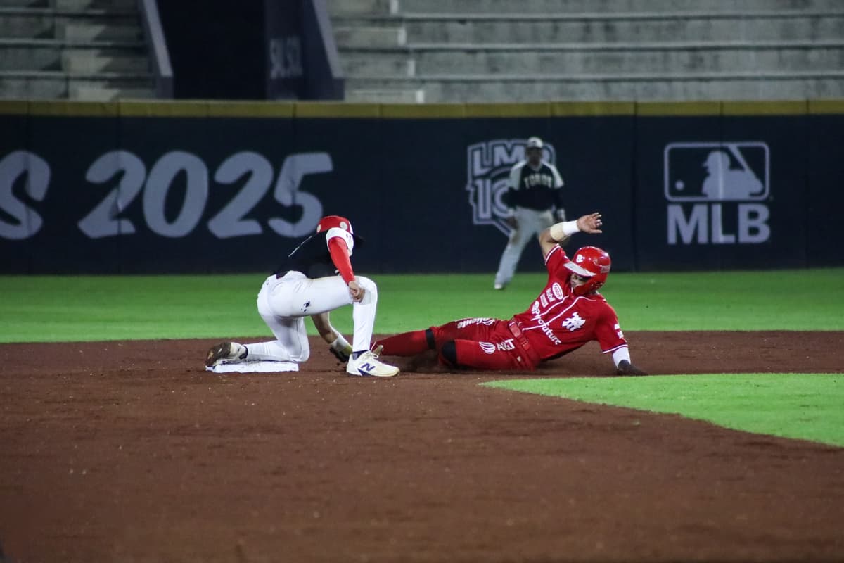 Rally en la tercera entrada para extender el invicto del México en Rising Stars