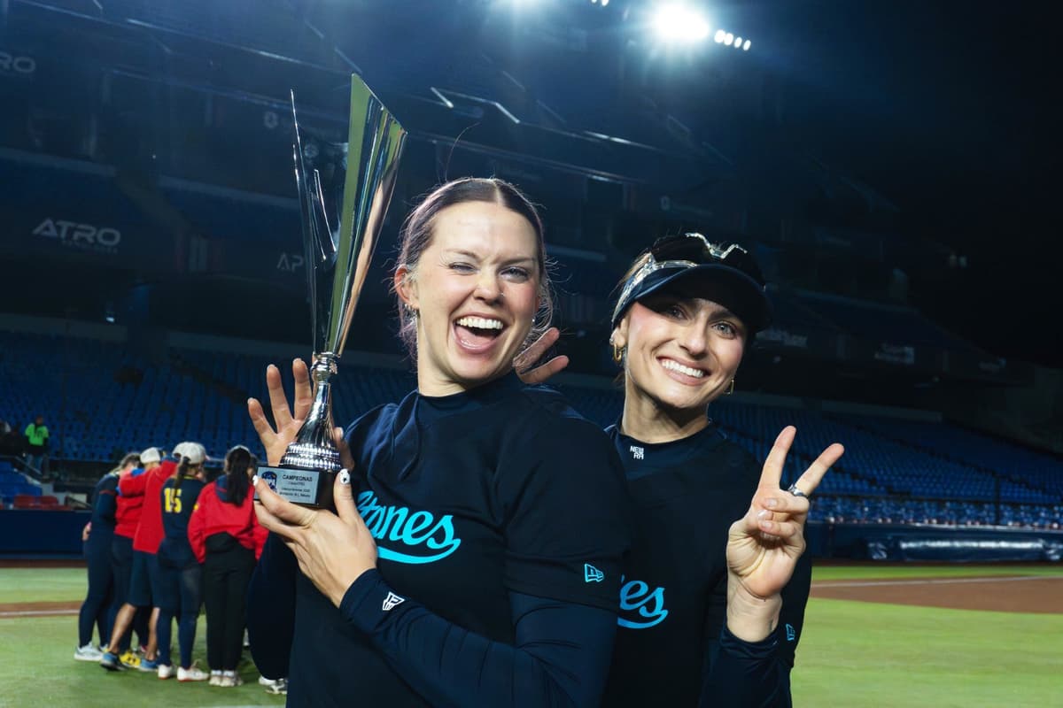 Sultanes Femenil conquista la Copa Intercontinental Atro