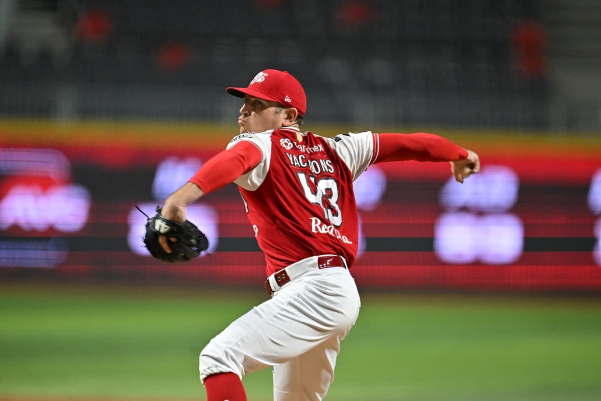 Jimmy Yacabonis volverá al staff de pitcheo de los Diablos Rojos