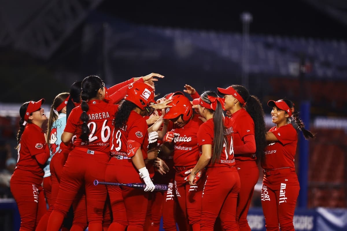 Hoover y Jardines comandan triunfo de Diablos Rojos en Jalisco