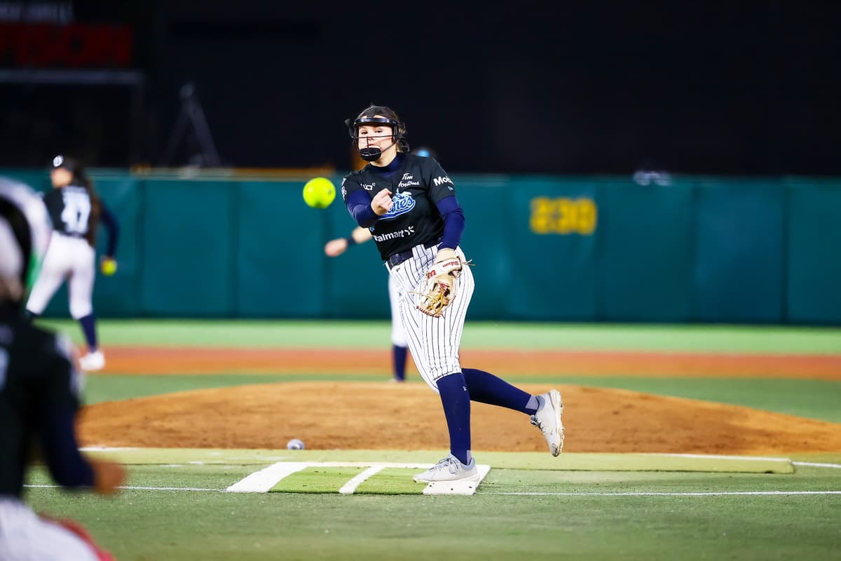 Blanqueada de un hit cortesía de Yanina Treviño para vencer a Charros