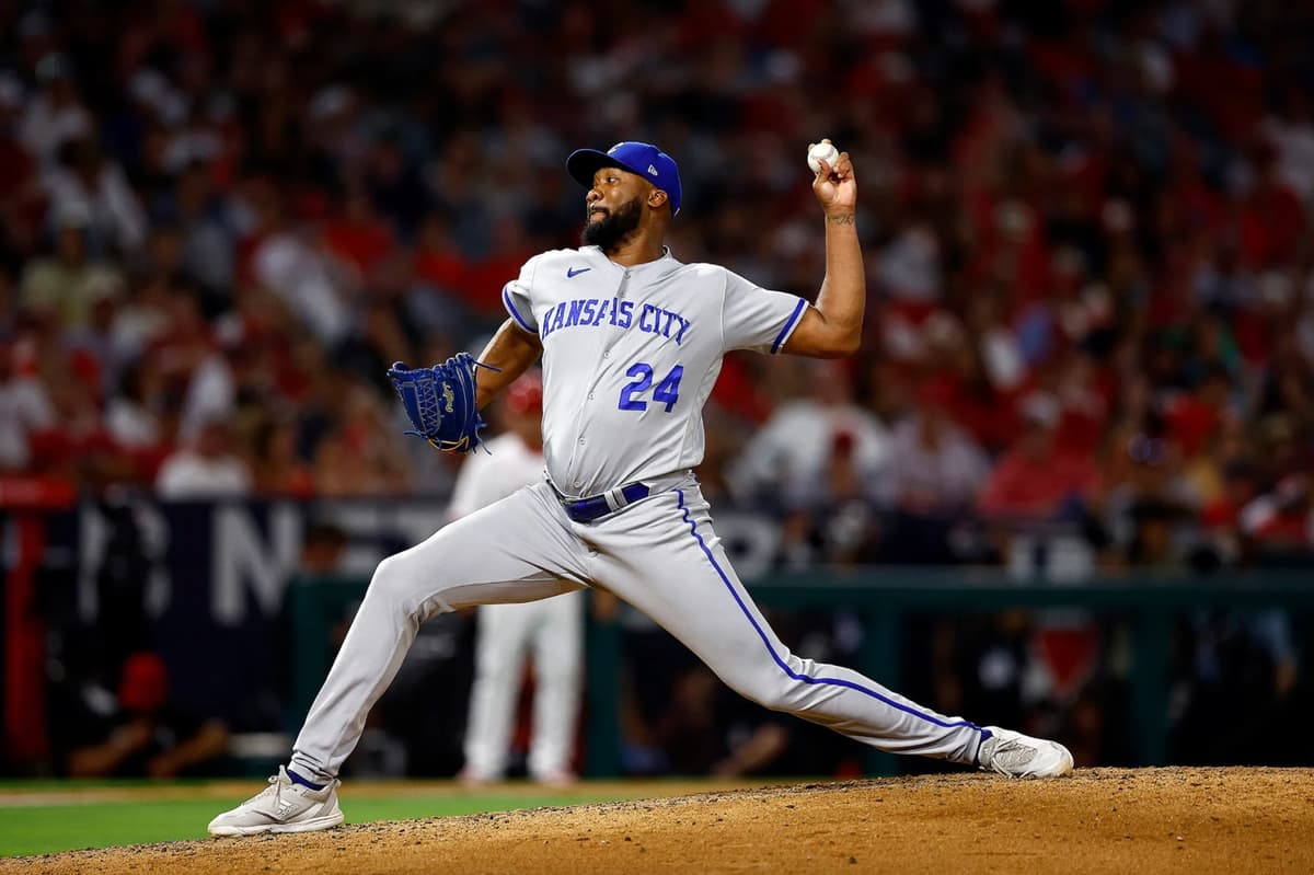 Fortalece Charros bullpen y receptoría con Amir Garrett, A.J. Puckett y Julián León