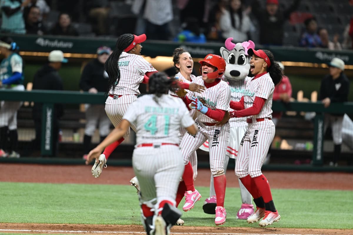 Diablos Rojos dejan en el terreno a Olmecas con dos carreras en extra innings