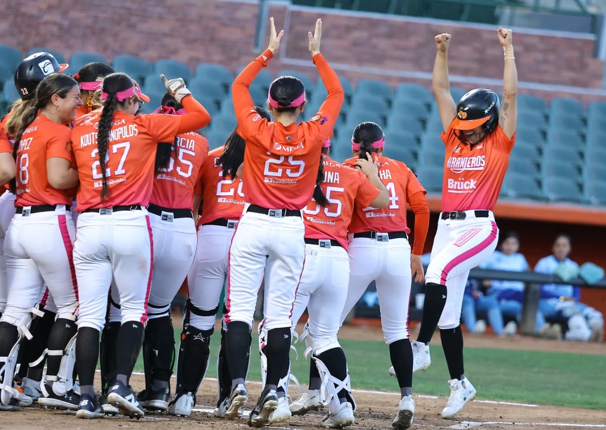 Con triunfo terminó la temporada para Naranjeros Softbol Femenil