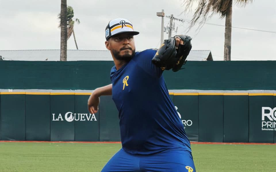 Rieleros continúan su preparación en el Día 2 de pretemporada