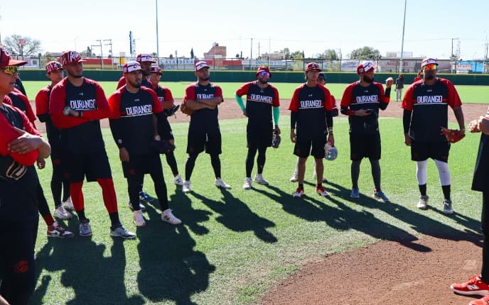 Viven niños duranguenses sueño de entrenar con Caliente