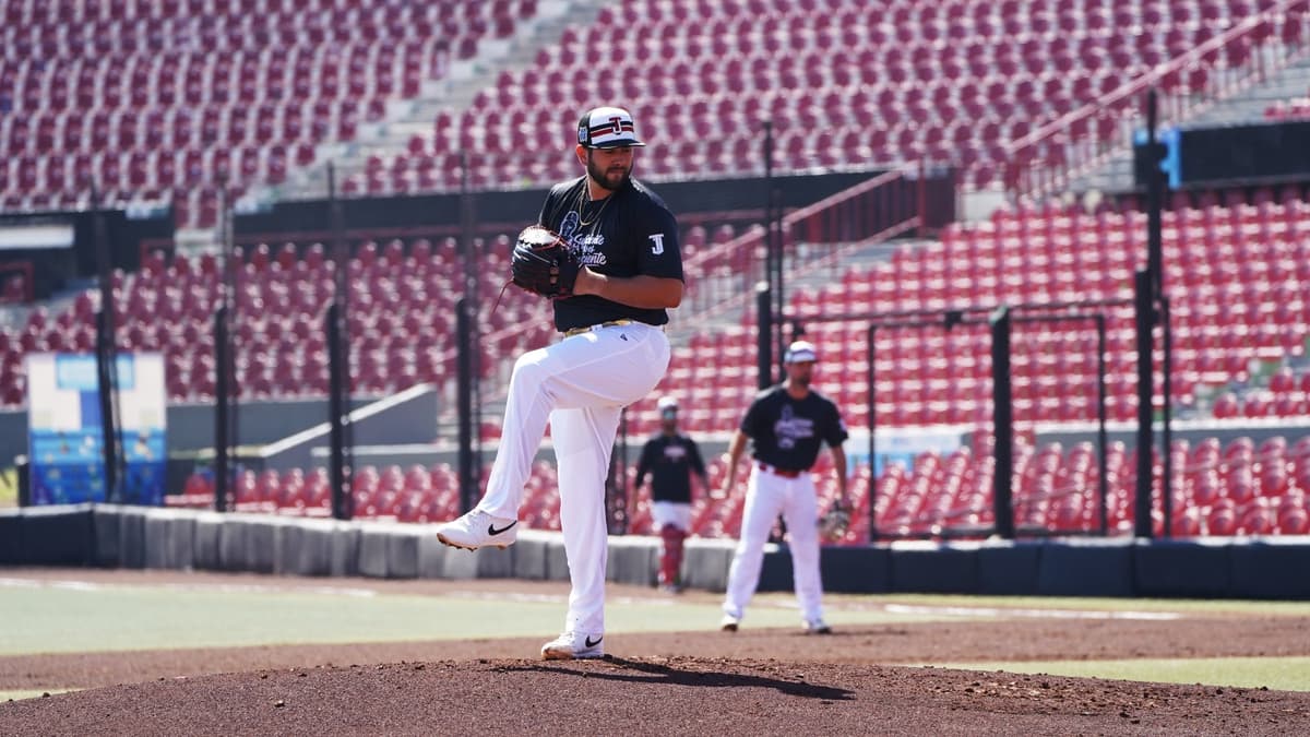 Afinando la embestida en primer juego interescuadras