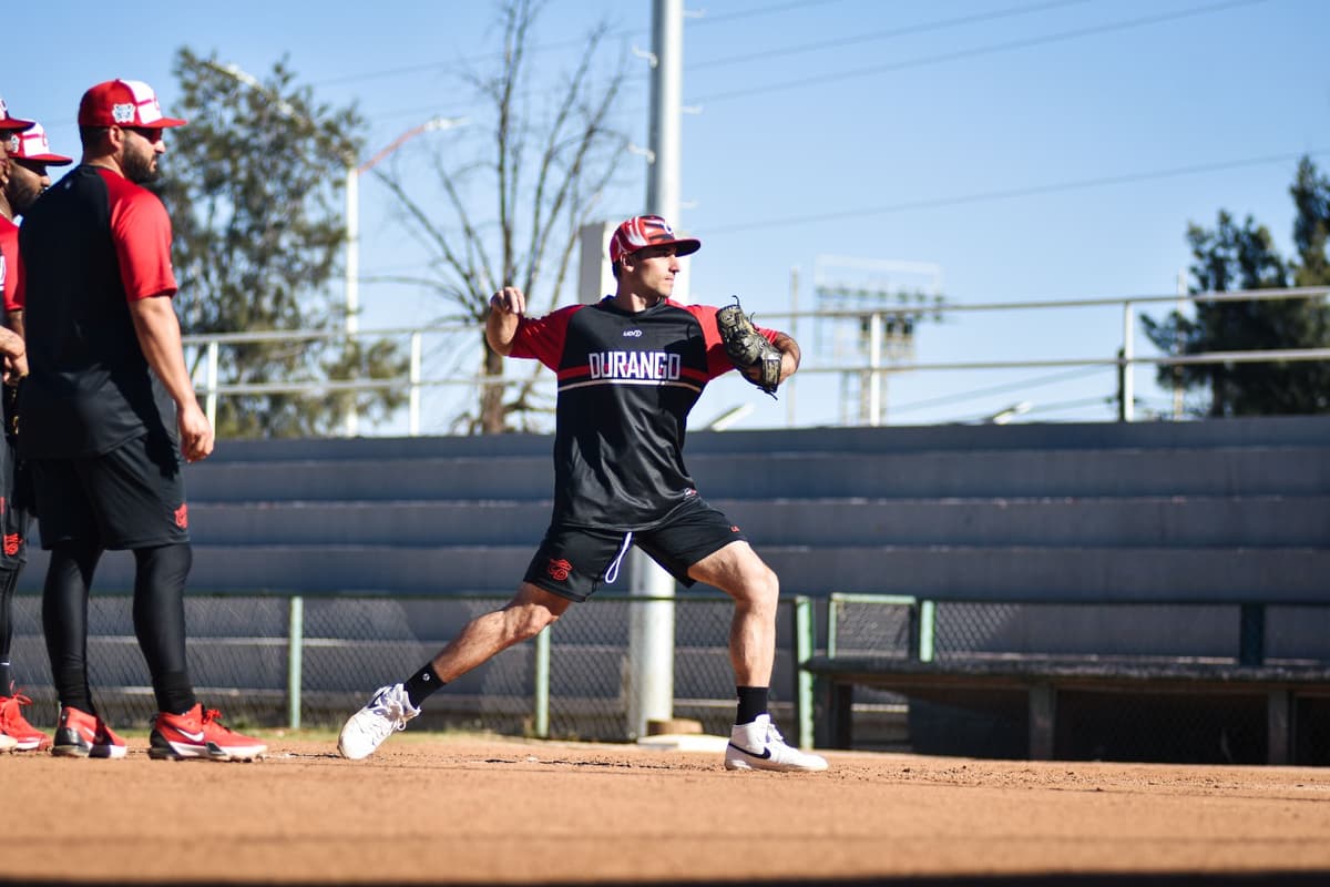 "Hay que pitchear bajito en la LMB", José de León, lanzador de Caliente