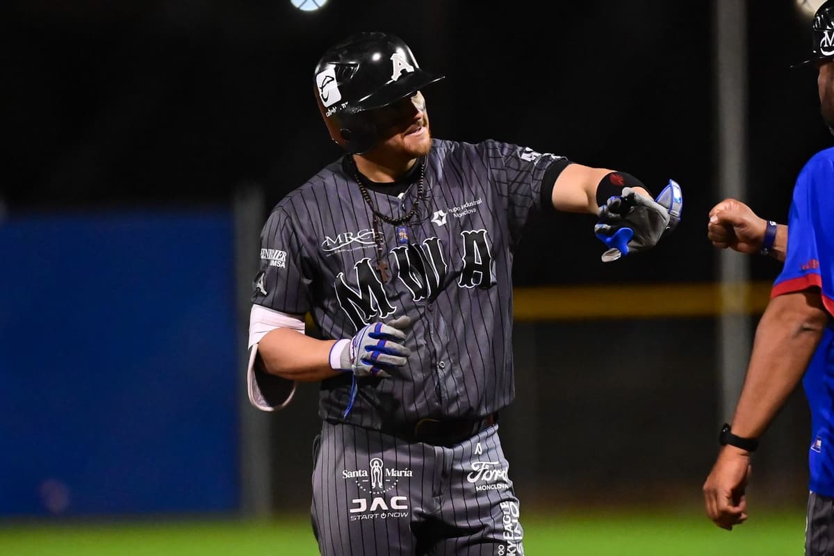 Destacan Corral y Carrillo al vencer Acereros a Selección de Texas