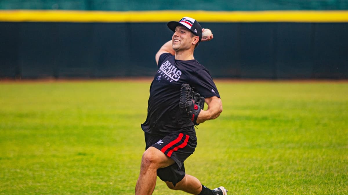 Competencia y exigencia para Dan Kubiuk por ser el cerrador filibustero