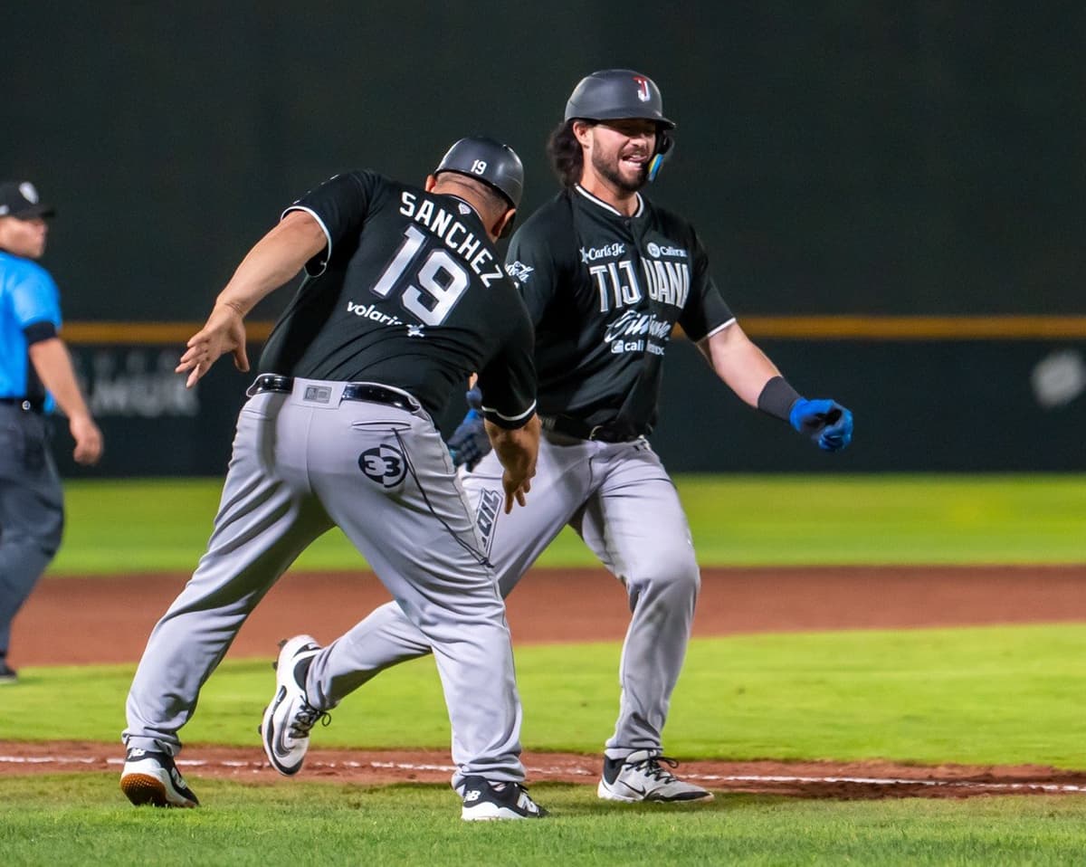 Toros se llevan la serie en extrainnings ante los Algodoneros