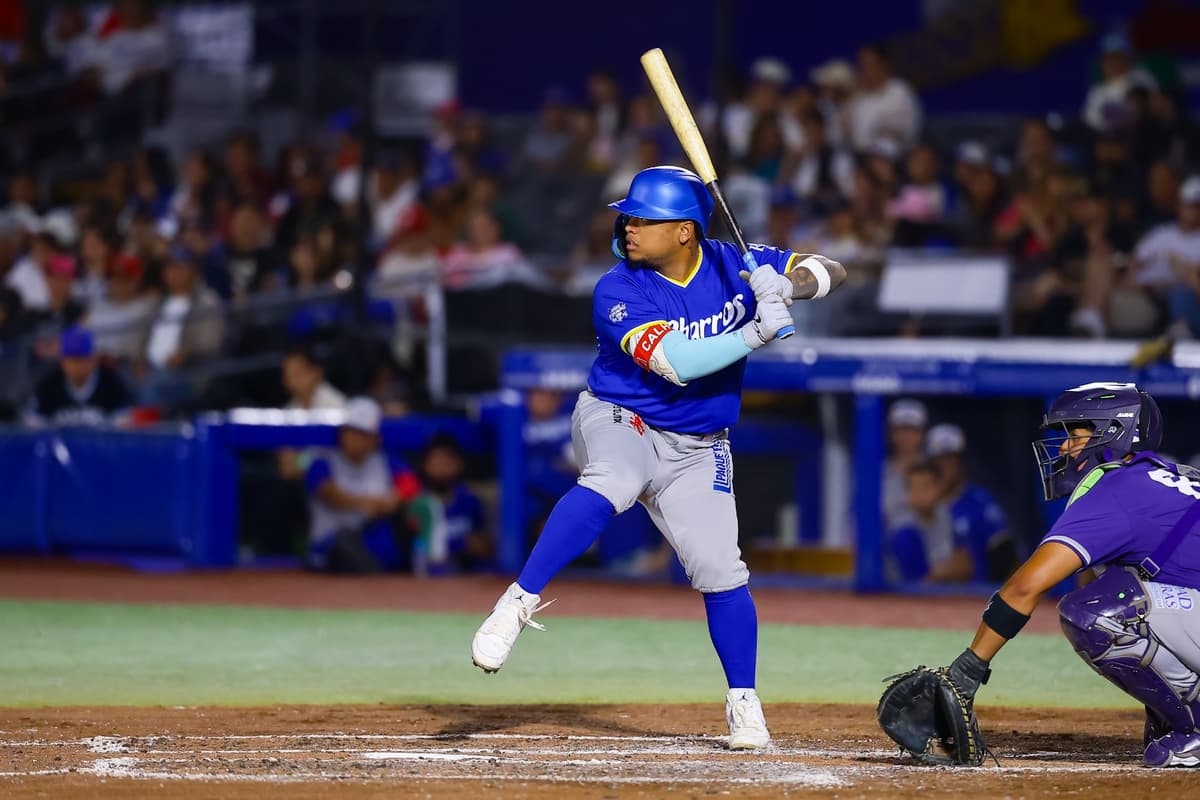 Triunfa Charros ante Conspiradores en duelo de ofensivas y volteretas