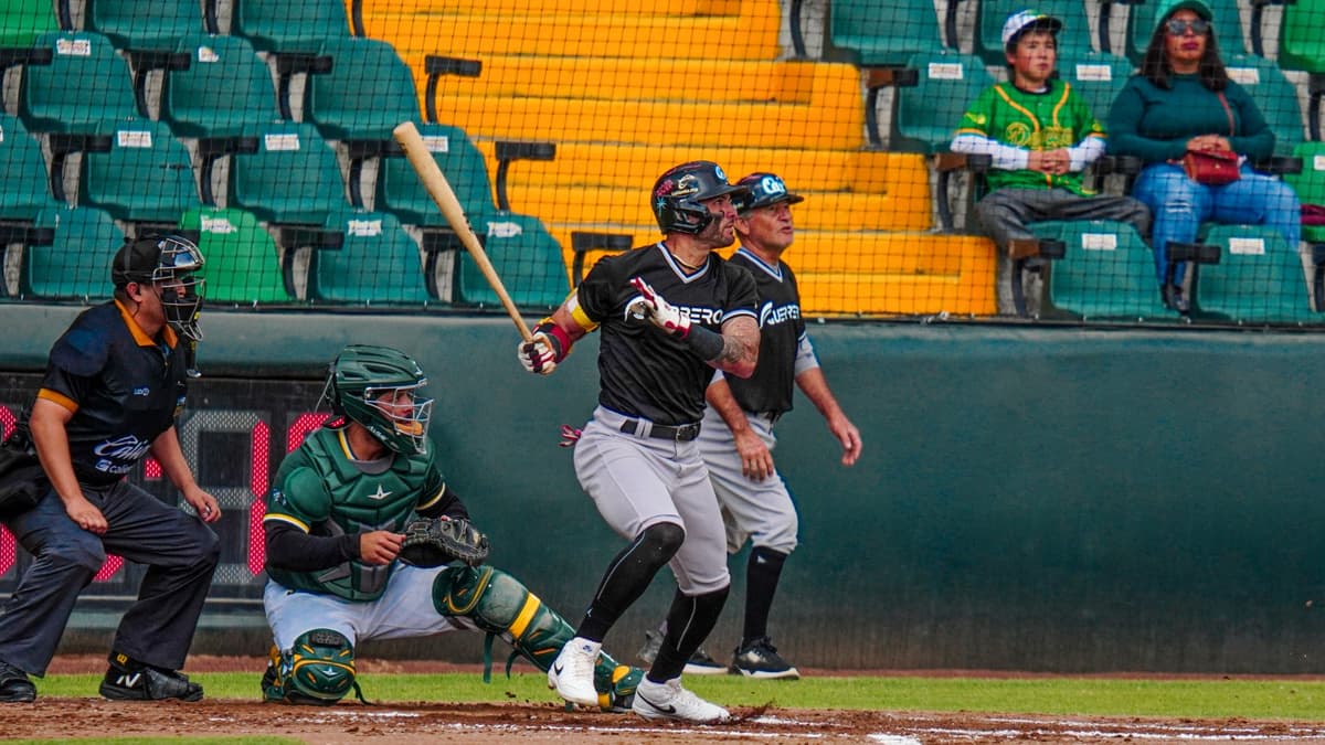 Pericos y Guerreros libran juego de batazos