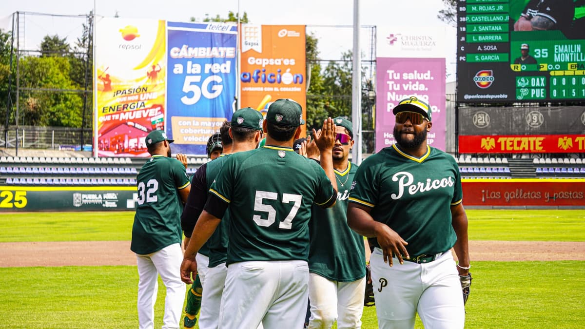 Pericos vence a Guerreros y a Conspiradores en un día