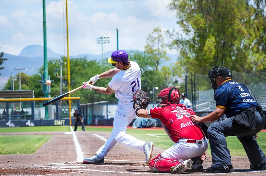 Dorados vence a los Diablos Rojos en la Copa León 450