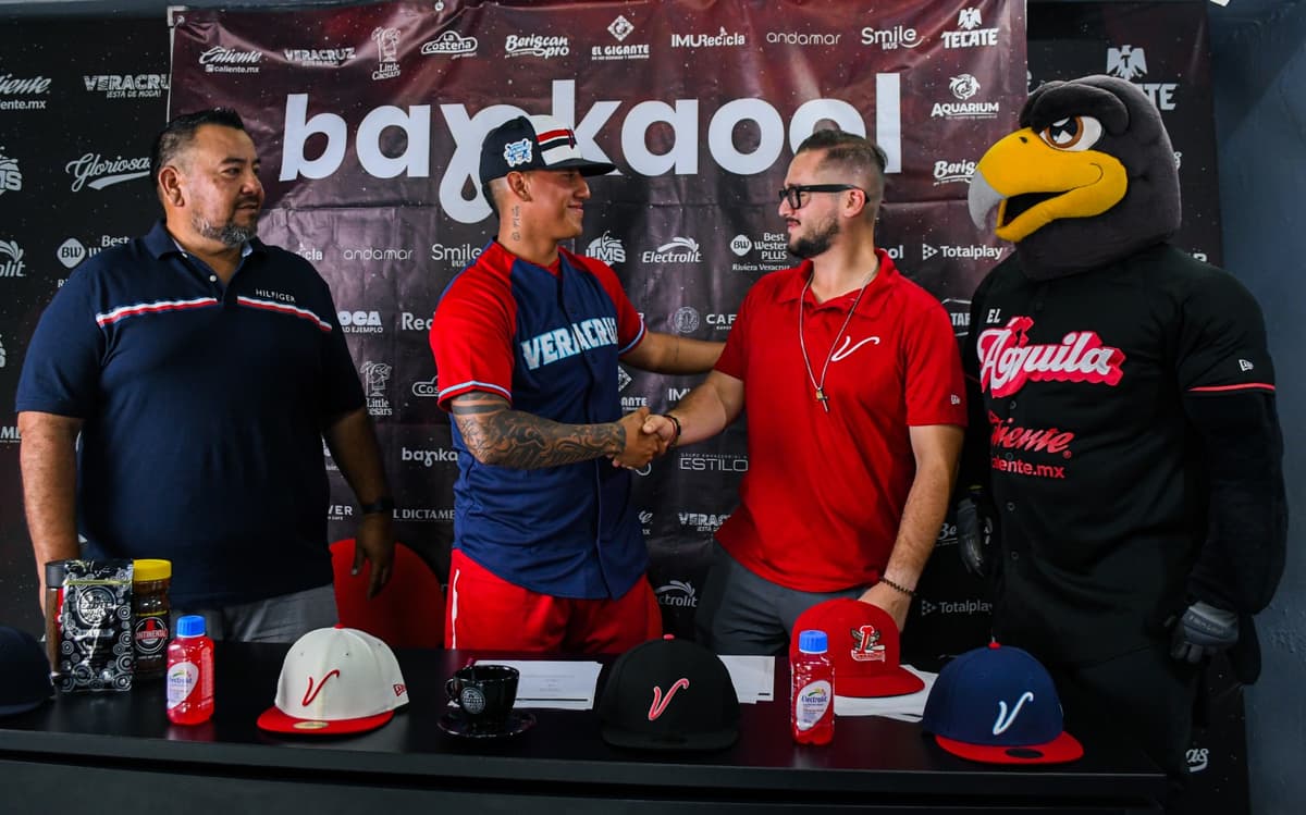 El Águila firma al veracruzano Arano