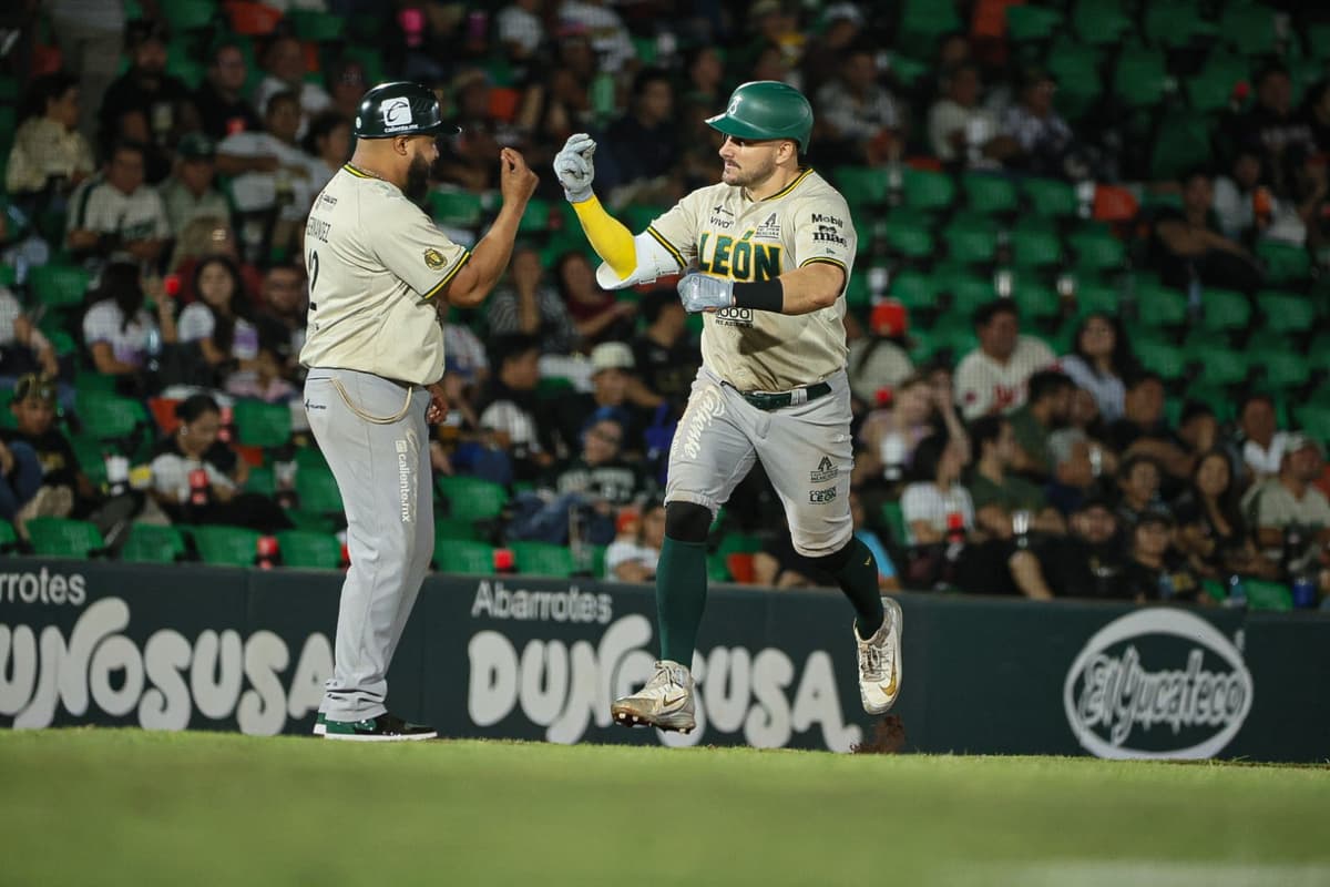 Bravos le gana a Leones en extra innings con jonrón de Panas