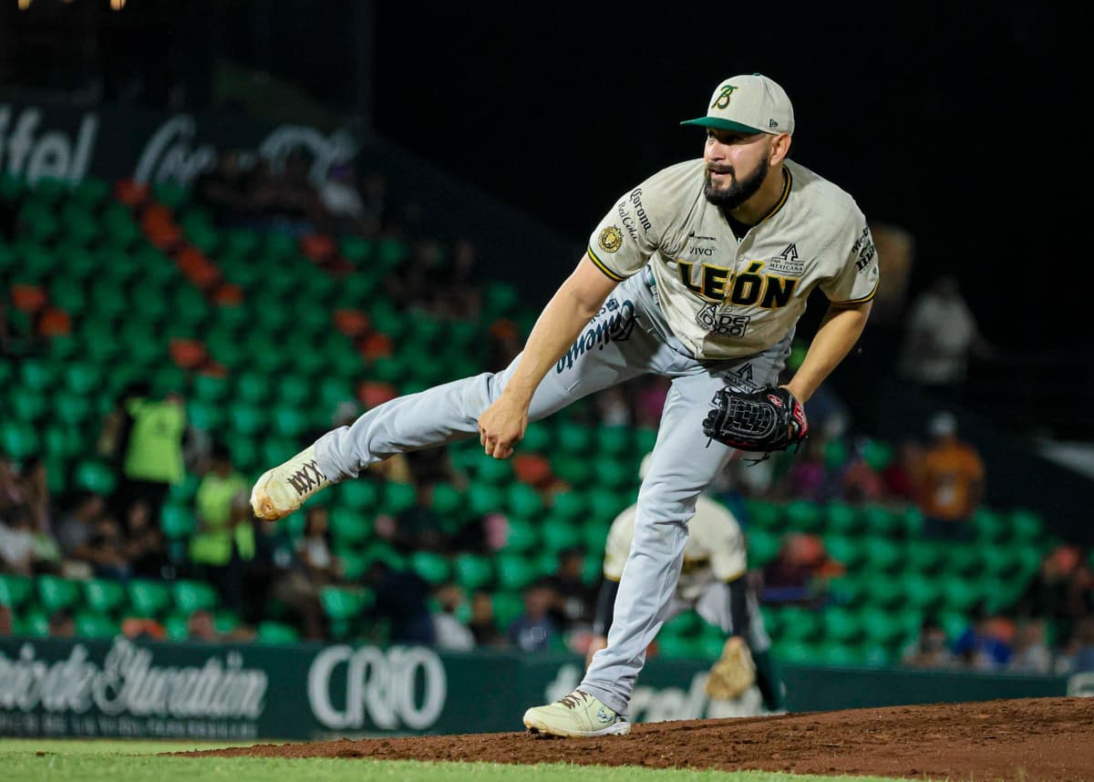 Luce el pitcheo de Bravos y aseguran la serie en Yucatán