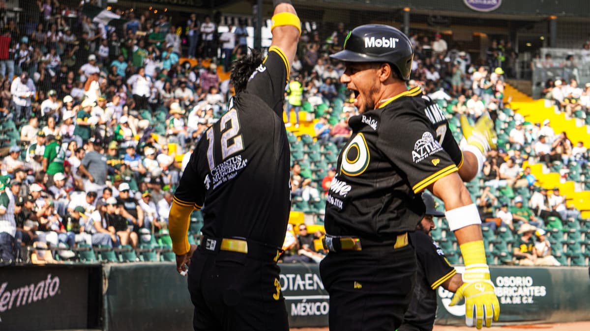 La previa emplumada, Conspiradores recibe a los Pericos