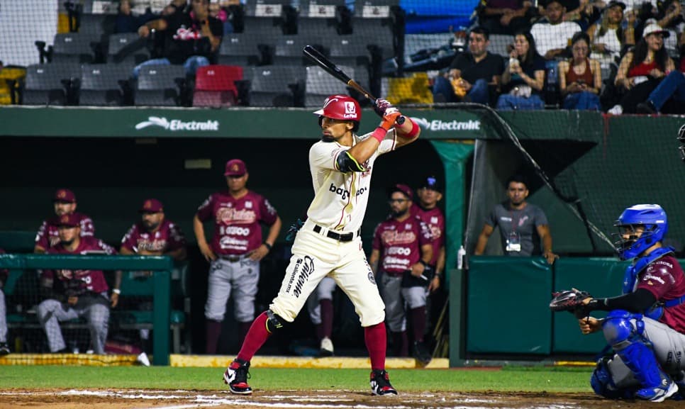 El Águila gana tinto en sangre a los Olmecas