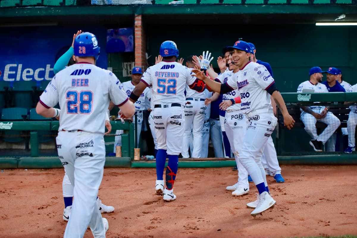Yunior Severino y Angelo Castellano lucen en triunfo de Olmecas sobre León