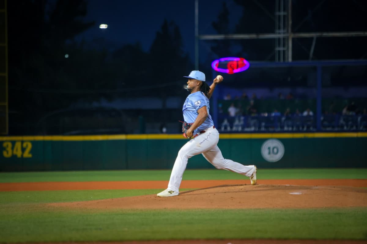Rieleros le gana la serie completa a Dorados