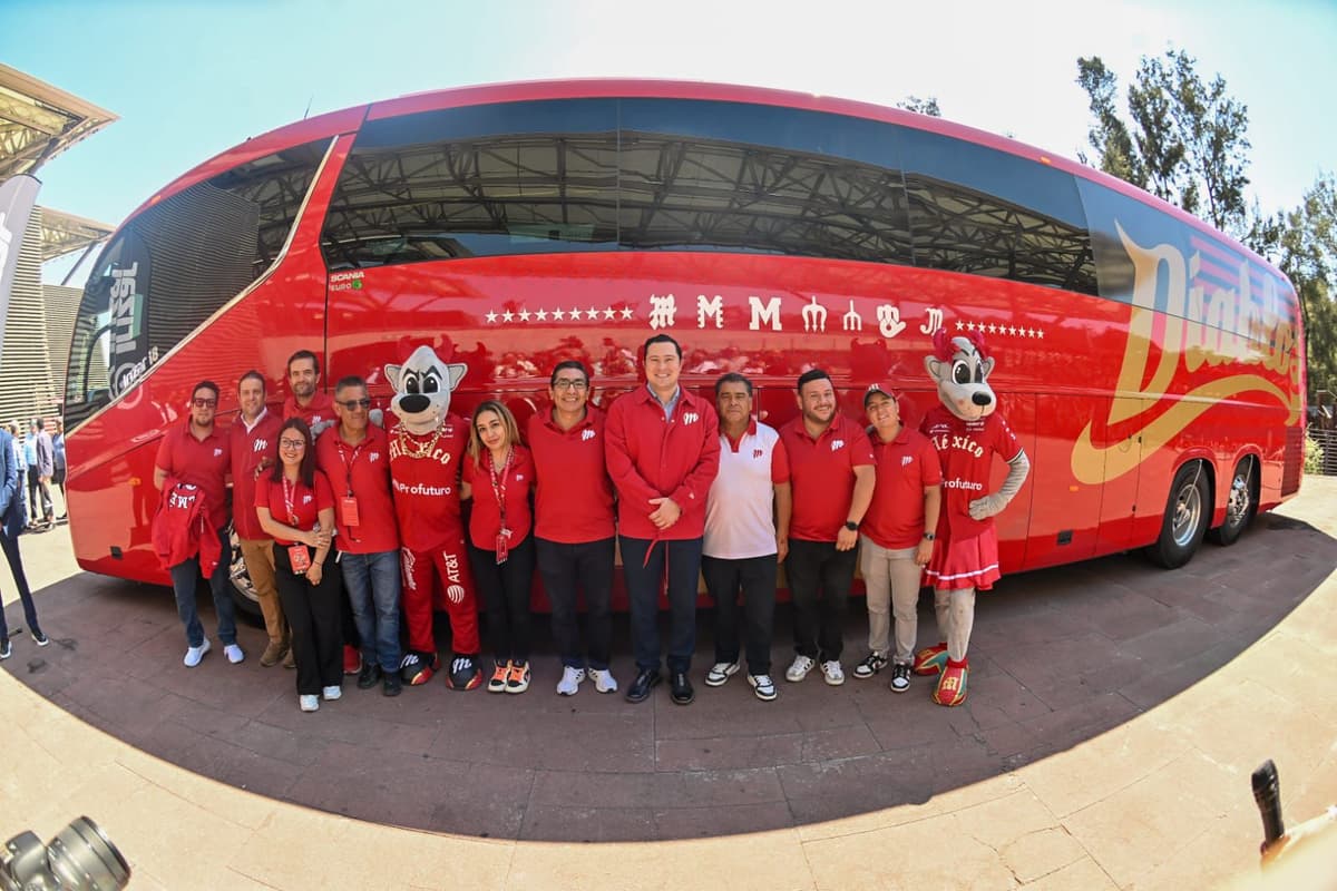 Diablos Rojos del México, Scania e Irizar develan el nuevo “Diablo Bus”
