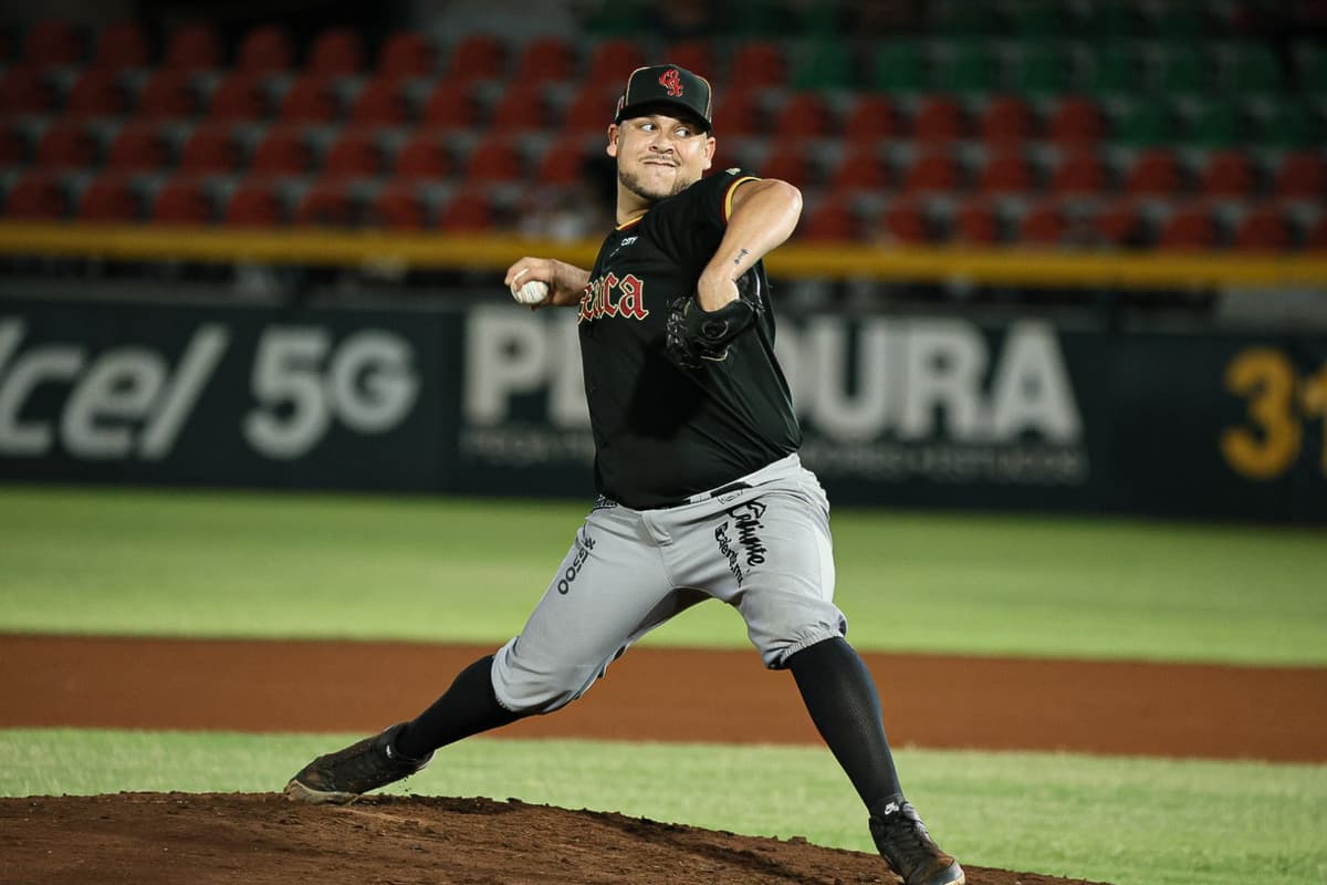 Duelazo de pitcheo y Oaxaca se pone arriba en la serie ante los Leones