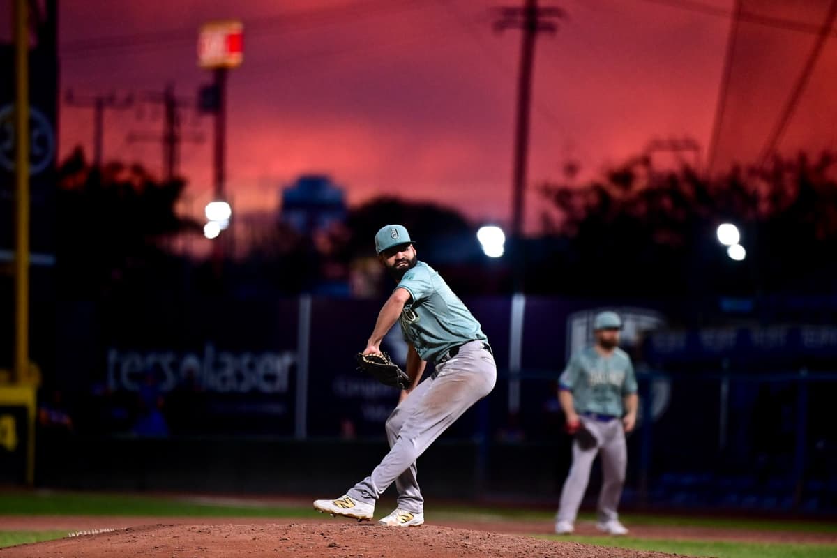Charros anota tres en la novena para quebrar el empate y vencer a los Acereros