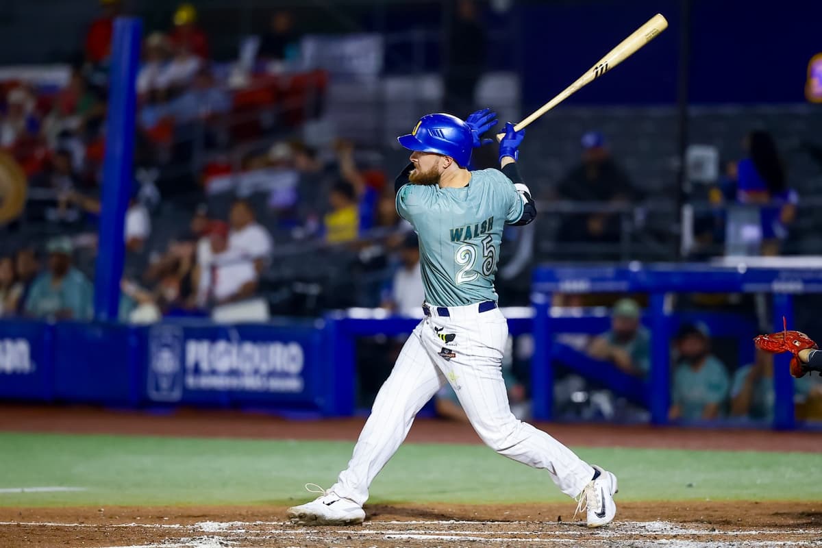 Charros explota temprano y pega primero ante Sultanes