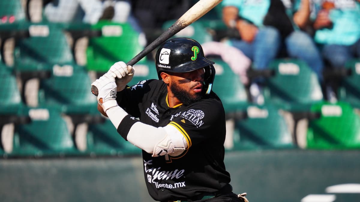 Pericos de Puebla visita al líder sureño