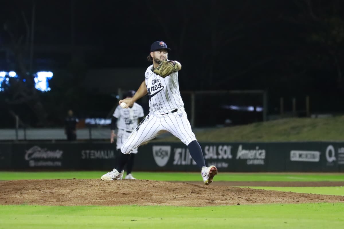 Joya de Melvi Acosta y Tigres vence a los Guerreros