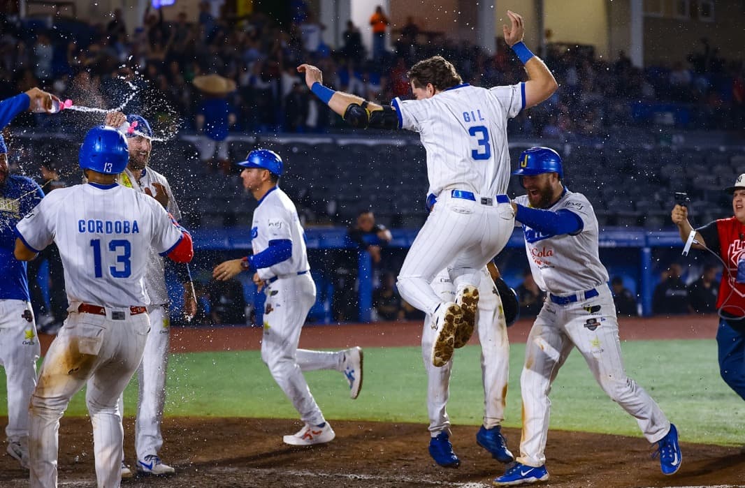 Con Grand Slam, Charros deja tendidos a los Guerreros