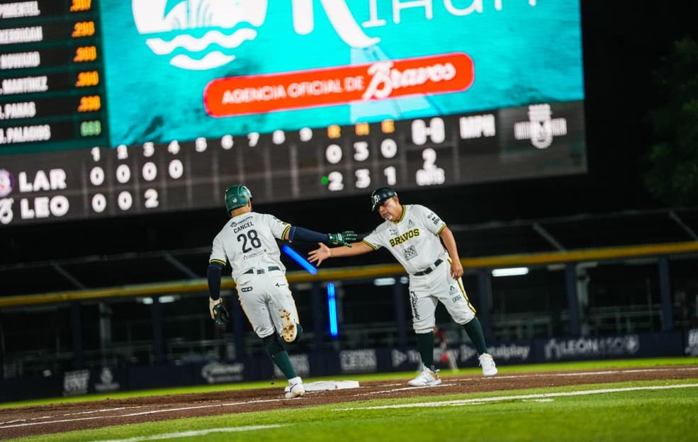 Bravos responde con poder y empata la serie ante los Tecos
