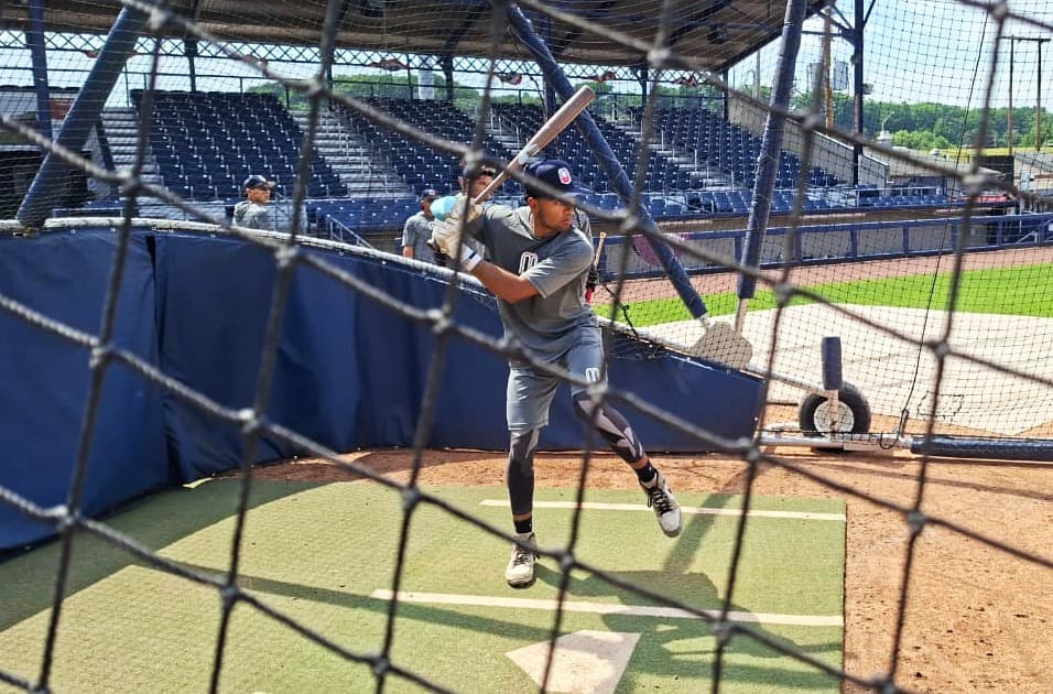 Entrenamiento del Equipo de Prospectos de la LMB en Williamsport previo al debut en la Draft League