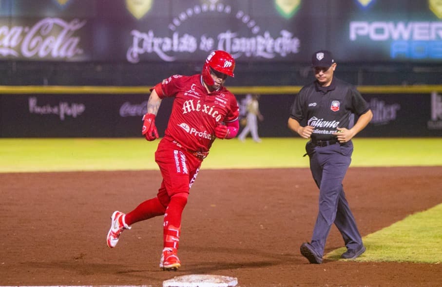 Los escarlatas empataron la serie en Campeche en duelo de 11 innings