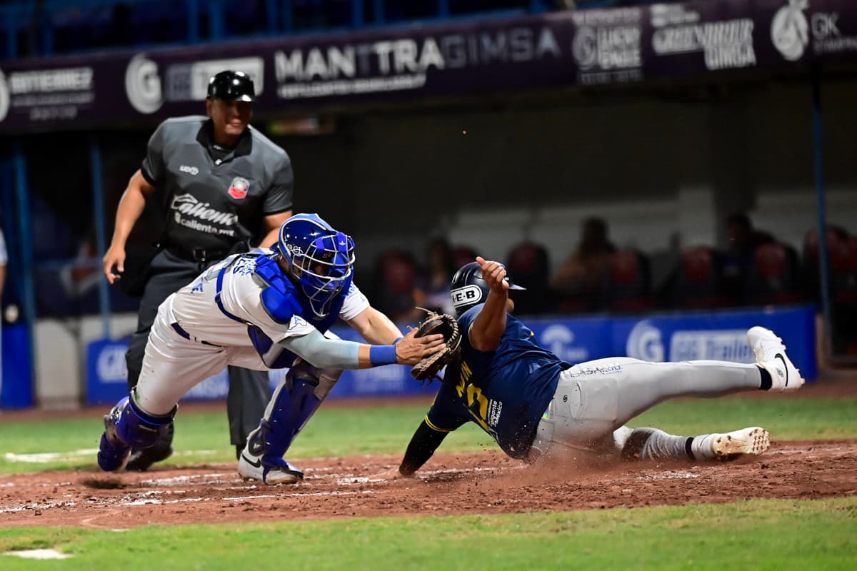 Acereros divide triunfos con Rieleros y se quedó con importante serie en casa