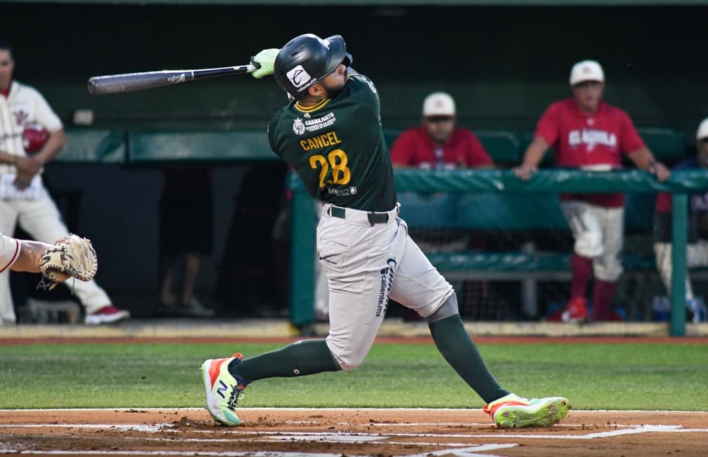 Bravos de León pega primero en el Puerto Jarocho