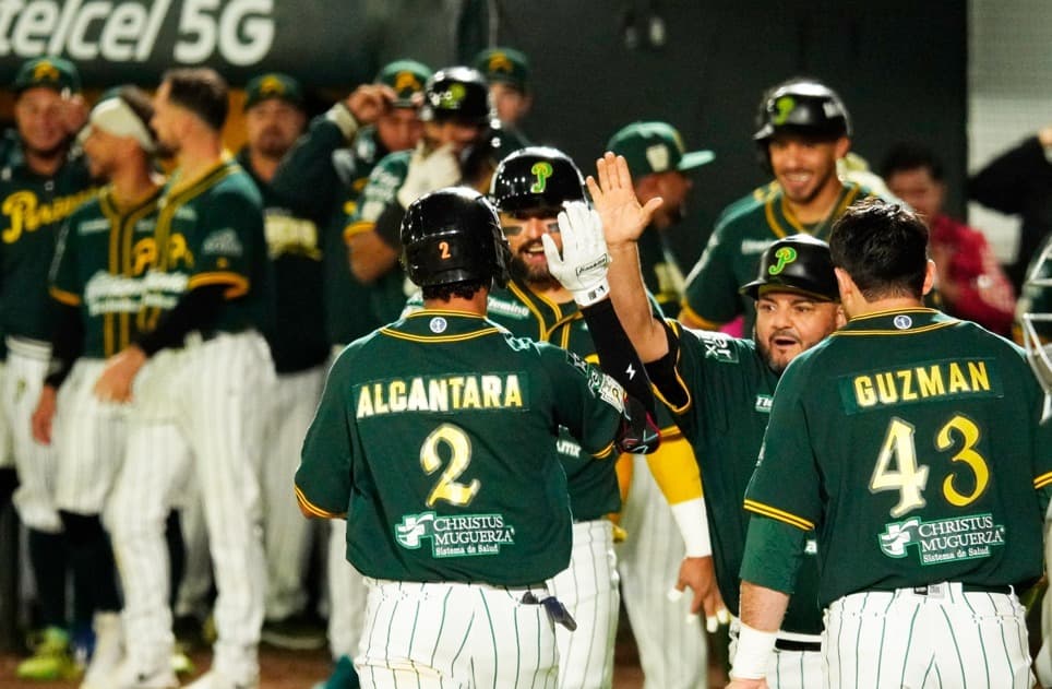 Explota el madero de Sergio Alcántara en el triunfo de Pericos sobre El Águila