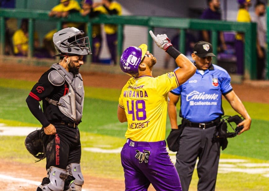 Dorados rescata el tercero de la serie contra Durango