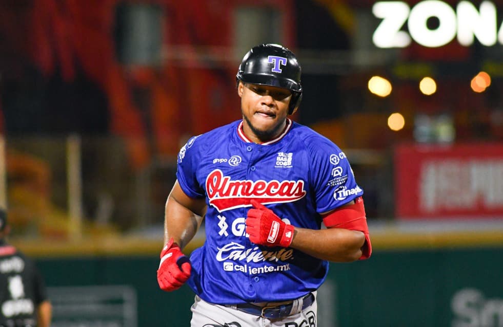 Olmecas de Tabasco empata la serie en Veracruz y amarra su boleto a los playoffs