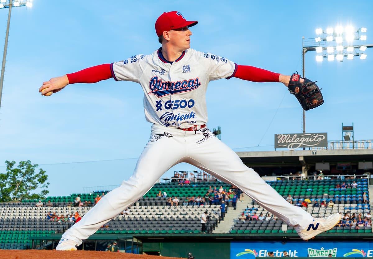Jeremy Rhoades brilla en la lomita y Tabasco se queda con la serie ante León