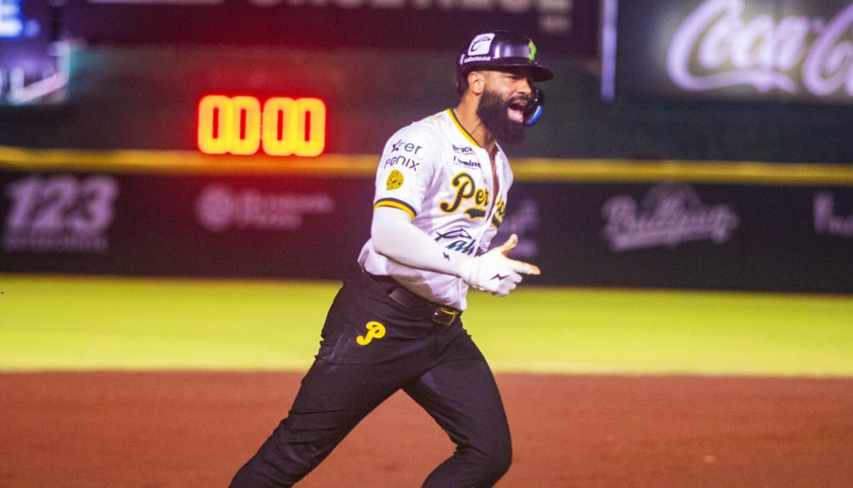 Grand slam de Henry Ramos impulsa triunfo de los Pericos en el galeón
