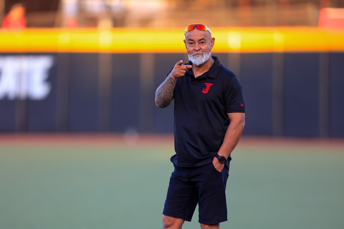 "El Profe" Víctor Durán, preparador físico y artífice del éxito detrás de los campeones Toros