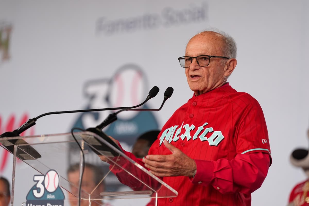 Alfredo Harp Helú, Diablos Rojos y Banamex celebran 30 años del programa “Home Runs Banamex”