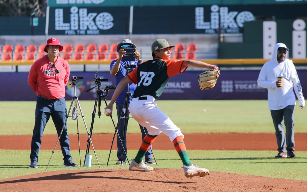 Segundo día del Showcase de la LMB Banorte ante scouts de Grandes Ligas en el Kukulcán