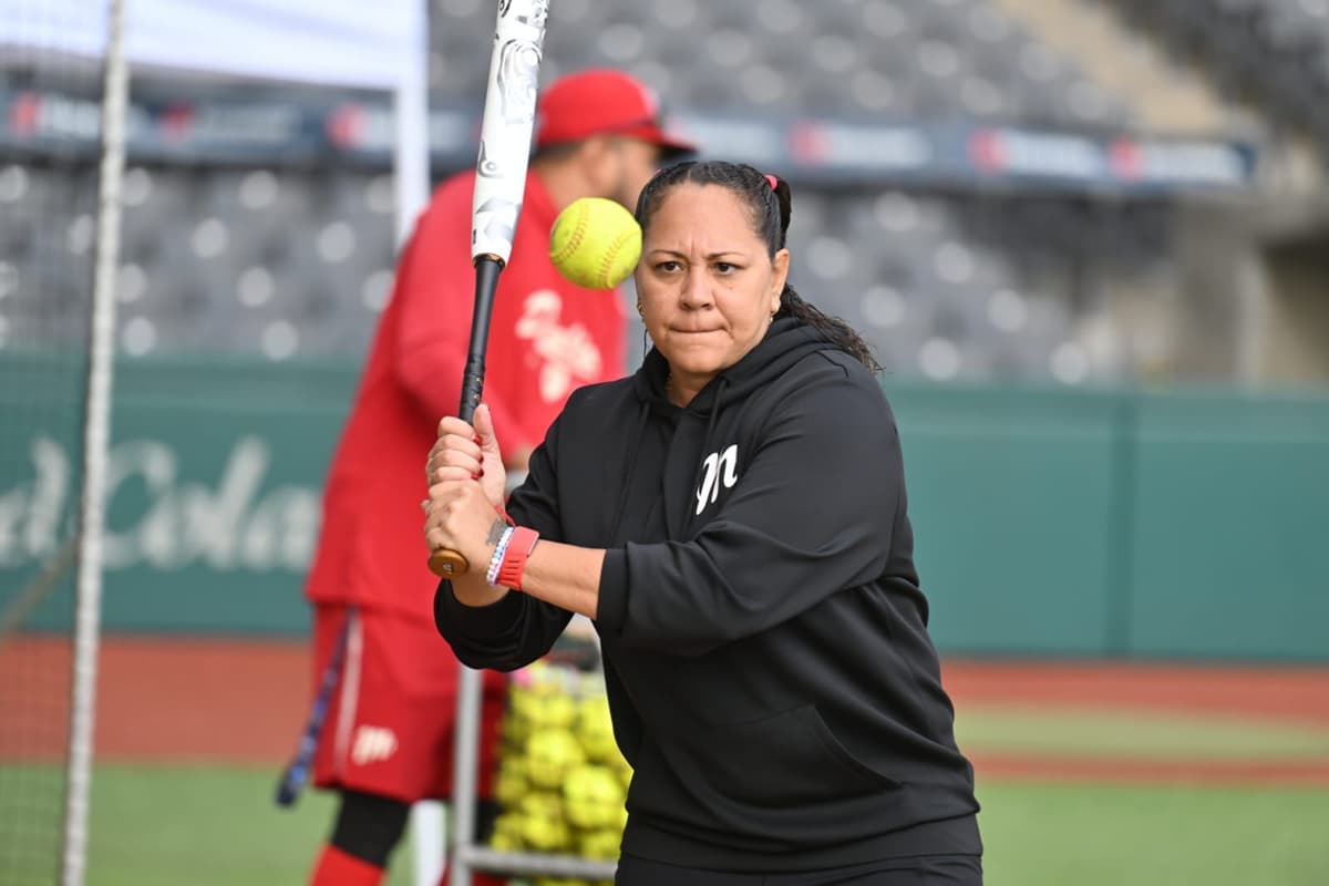 Termina etapa de Denisse Fuenmayor como manager de Diablos Rojos Femenil