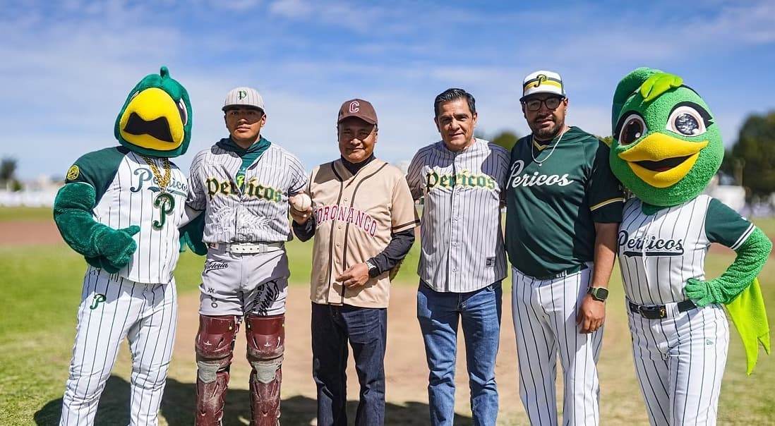 La Academia emplumada de los Pericos de Puebla presente en Coronango