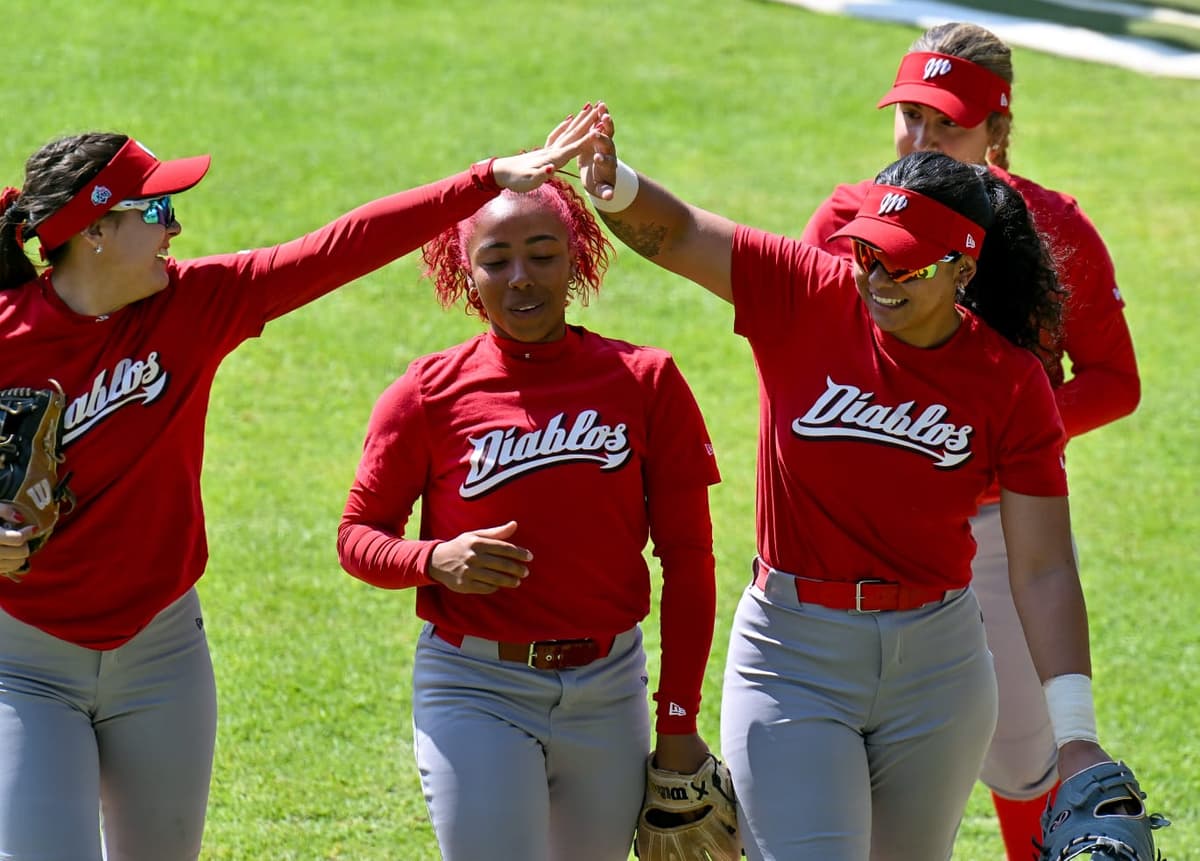 Diablos Rojos Femenil cumple quinto día de pretemporada con juego interescuadras